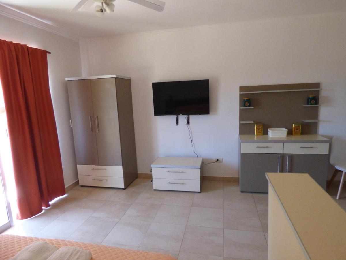 Puerto Termas Apartamento Colón